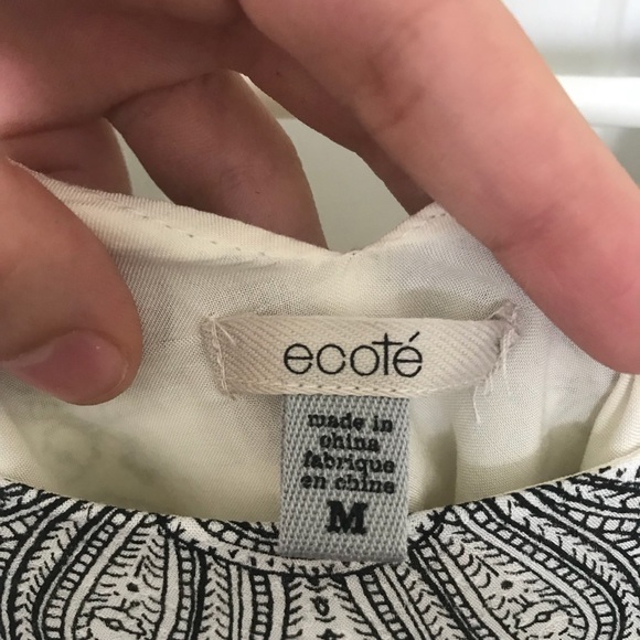 New UO Open Back Shift Dress - Picture 4 of 4